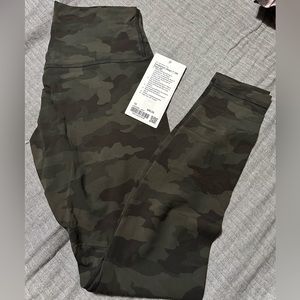 NWT Lululemon 28” Align HR Leggings